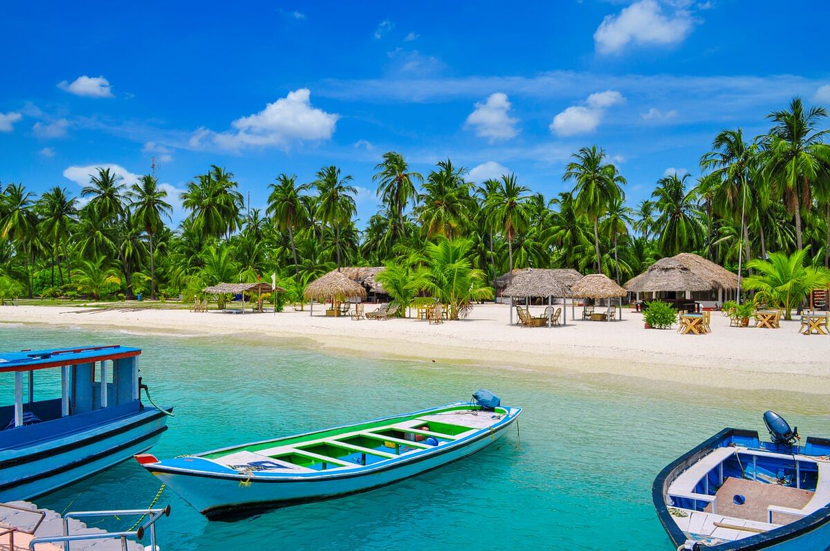 Thiruvanmiyur Beach, Tamil Nadu