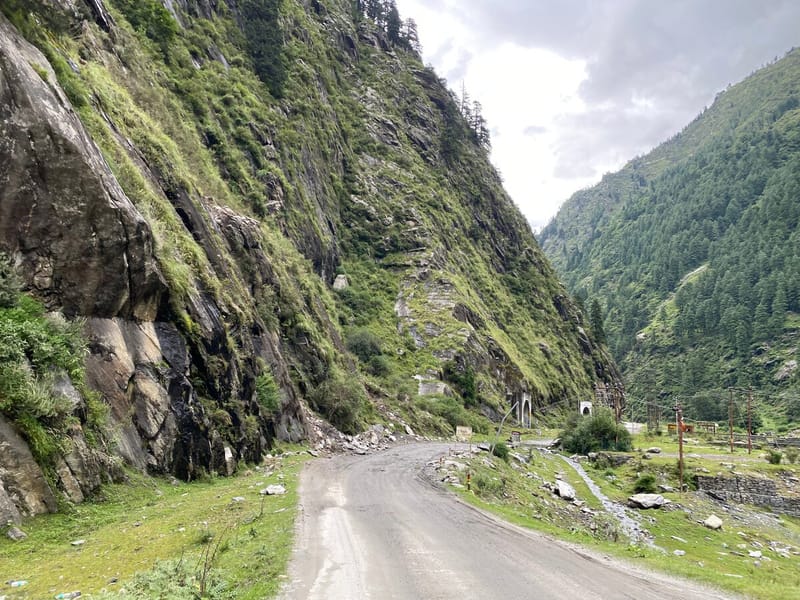 Travel-Tips-for-Monsoon-in-Uttarakhand Travel-Tips-for-Monsoon-in-Uttarakhand