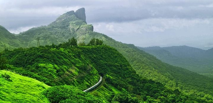 5 Must-Visit Family Destinations in Maharashtra This Monsoon